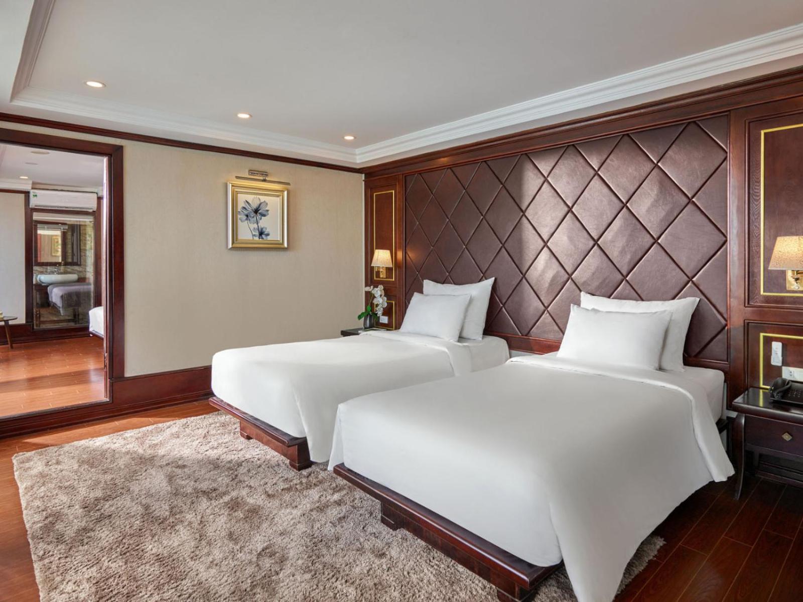 Отель Halong Luxury Cruise Халонг Экстерьер фото